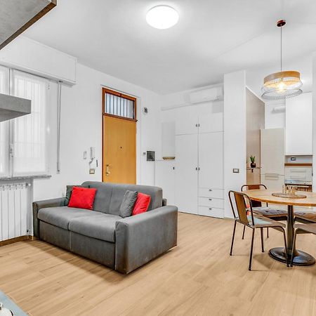 Ris161 -Modern Apartment Equipped With All Comfort- Сесто Сан Джовани Екстериор снимка